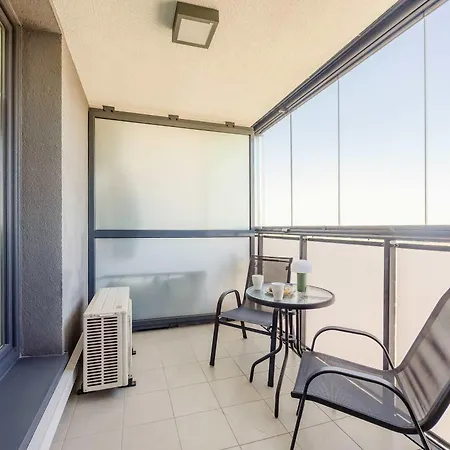 Apartamento Functional With Air Conditioning Parking & Balcony By Renters